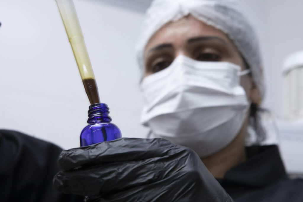 THC 1800 óleo APEPI